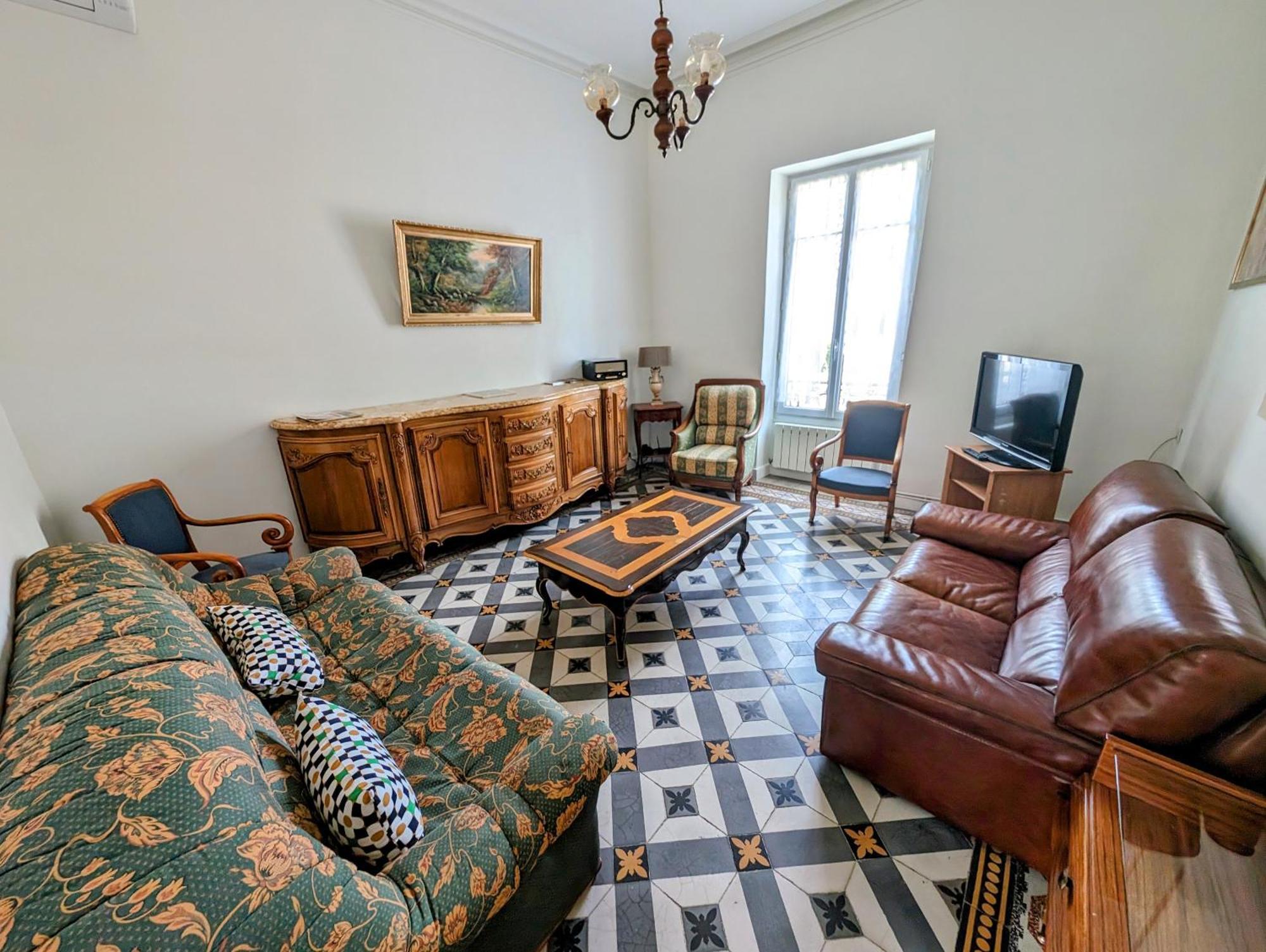 Maison De Style Tout Confort, Position Ideale, Avec Clim Et Petit Exterieur Orange  Eksteriør bilde